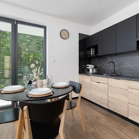 Elegancki W Szczyrku Z Balkonem 2 Miejsca Postojowe By Renters شقة
